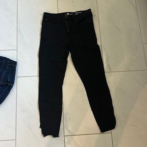 Seven for all mankind black ankle length skinny jeans